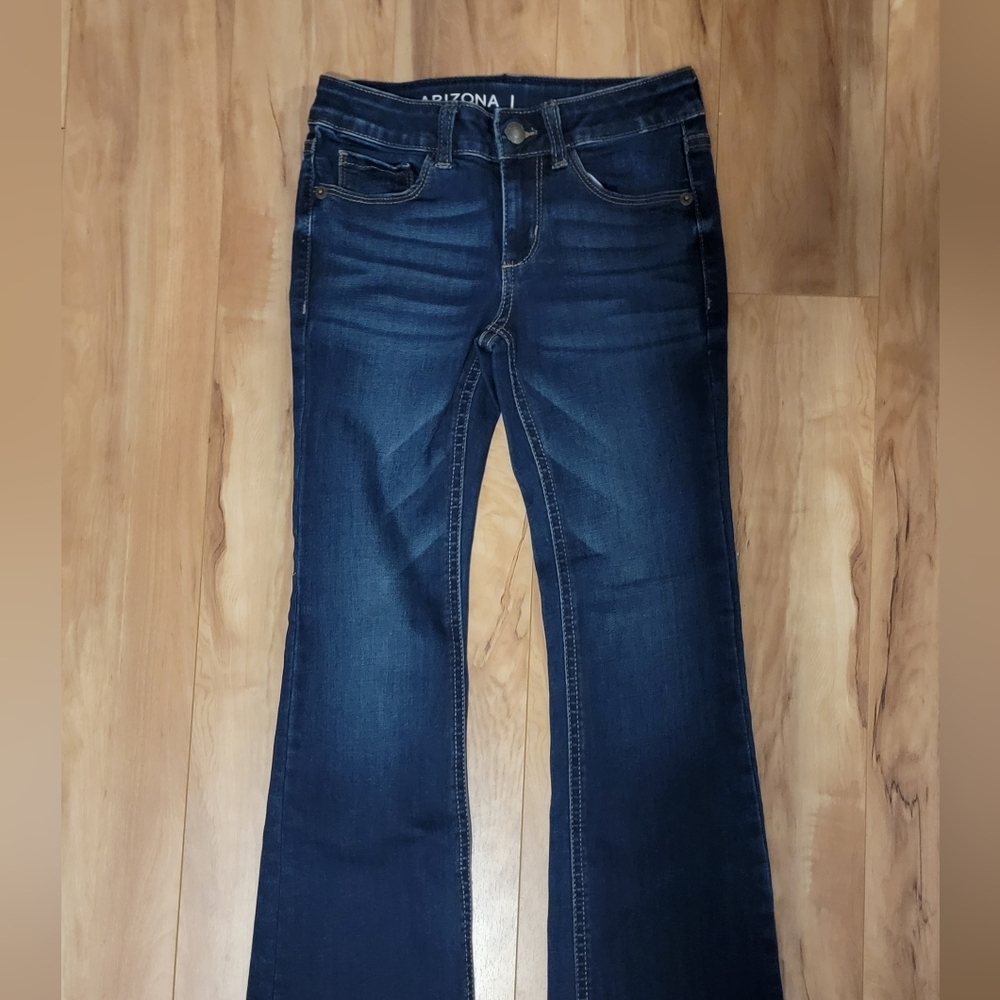 Girl's Bootcut Arizona Jeans Size 7 Never worn- Head start on back to school!